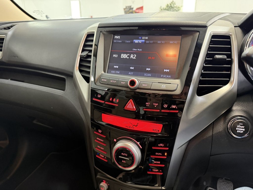USED 2018 18 SSANGYONG TIVOLI 1.6 e-XGi ELX SUV 5dr Petrol Manual Euro 6 (s/s) (128 ps) 