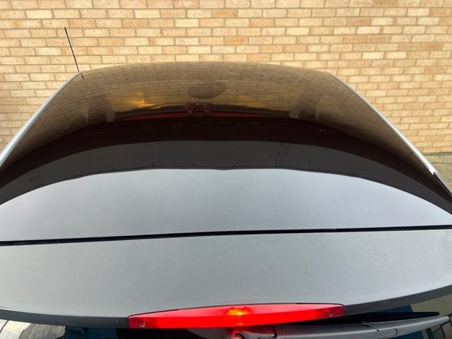 2012 SMART FORTWO 2012 1.0 Passion Coupe 2dr Petrol SoftTouch Euro 5 (84 bhp) - Photo 9