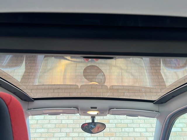 2012 SMART FORTWO 2012 1.0 Passion Coupe 2dr Petrol SoftTouch Euro 5 (84 bhp) - Photo 10