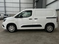 USED 2022 22 VAUXHALL COMBO 1.5 TURBO D 100PS L1 H1 SPORTIVE - NO VAT 