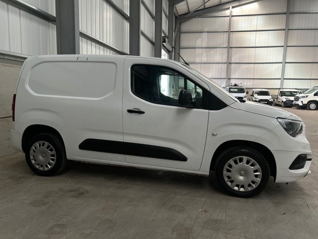 2022 VAUXHALL COMBO
