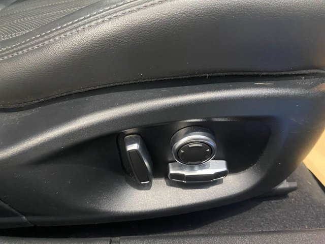 2019 Jaguar Xf 2L Portfolio 5dr - Photo 11