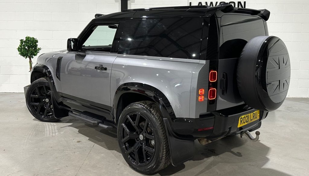 USED 2021 21 LAND ROVER DEFENDER 3.0 D200 MHEV Hard Top SUV 3dr Diesel Auto 4WD SWB Euro 6 (s/s) (200 ps) 