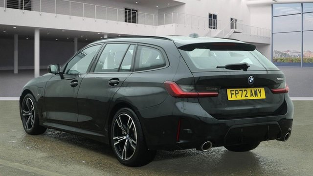 2022 BMW 3 Series 2L M Sport 5dr - Photo 2