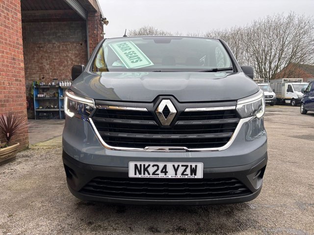 2024 RENAULT TRAFIC 2.0 dCi SL28 Business Minibus Double Cab 5dr Diesel Manual L1 H1 Euro 6 (s/s) (9 Seat) (150 ps) - Photo 2