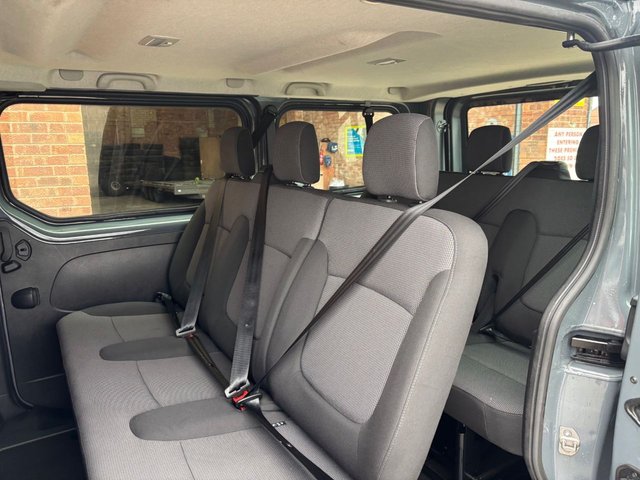 2024 RENAULT TRAFIC 2.0 dCi SL28 Business Minibus Double Cab 5dr Diesel Manual L1 H1 Euro 6 (s/s) (9 Seat) (150 ps) - Photo 4