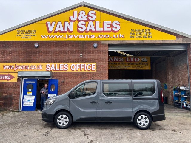 2024 RENAULT TRAFIC 2.0 dCi SL28 Business Minibus Double Cab 5dr Diesel Manual L1 H1 Euro 6 (s/s) (9 Seat) (150 ps) - Photo 7