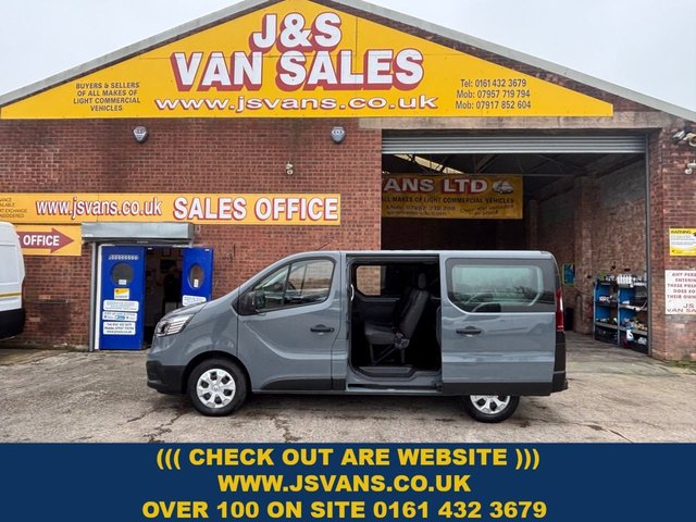 2024 RENAULT TRAFIC