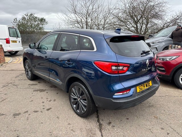 2019 RENAULT KADJAR 1.3 TCe Iconic Euro 6 (s/s) 5dr - Photo 4