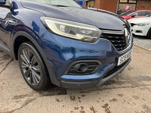 2019 RENAULT KADJAR 1.3 TCe Iconic Euro 6 (s/s) 5dr - Photo 8