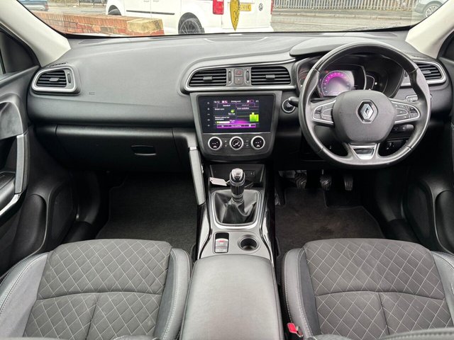 2019 RENAULT KADJAR 1.3 TCe Iconic Euro 6 (s/s) 5dr - Photo 11