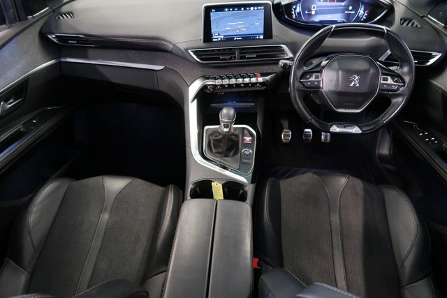 2019 PEUGEOT 5008 1.5 BlueHDi GT Line Premium SUV 5dr Diesel Manual Euro 6 (s/s) (130 ps) - Photo 2