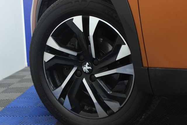 2021 PEUGEOT 2008 - Photo 5