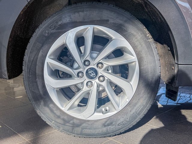 2018 Hyundai Tucson 1.7L SE Nav 5dr - Photo 5
