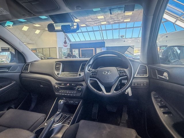 2018 Hyundai Tucson 1.7L SE Nav 5dr - Photo 3