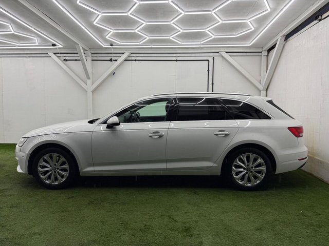 2017 AUDI A4 AVANT - Photo 10