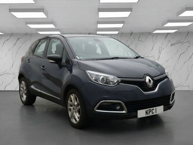 View our RENAULT CAPTUR