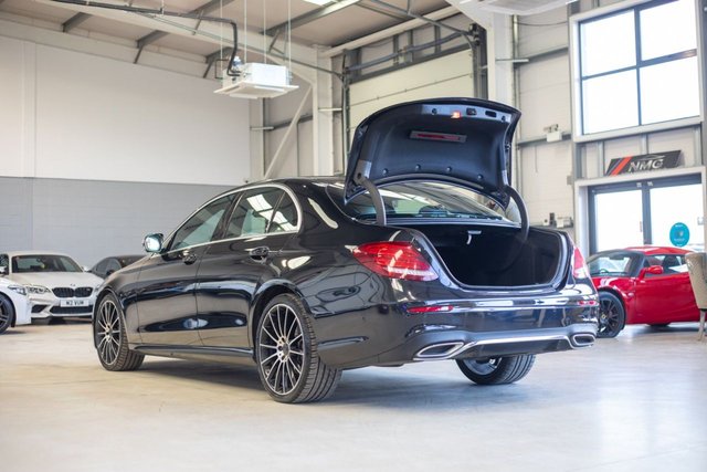 2017 Mercedes-Benz E-Class 2L Amg Line 4dr - Photo 3