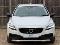 USED 2018 18 VOLVO V40 1.5 V40 Cross Country Professional T3 Auto 5dr Full Service Long MOT Sat Nav