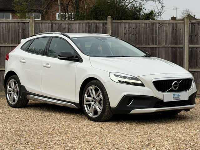 2018 Volvo V40