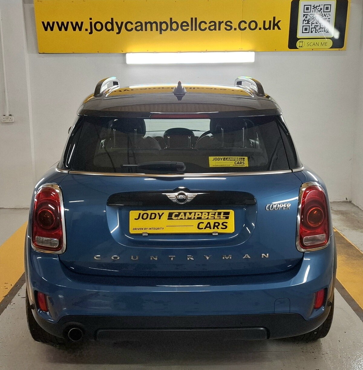 2017 MINI COUNTRYMAN 1.5 Cooper SUV 5dr Petrol Manual ALL4 Euro 6 (s/s) (136 ps) - vehicle photo 6 for sale on PureCar
