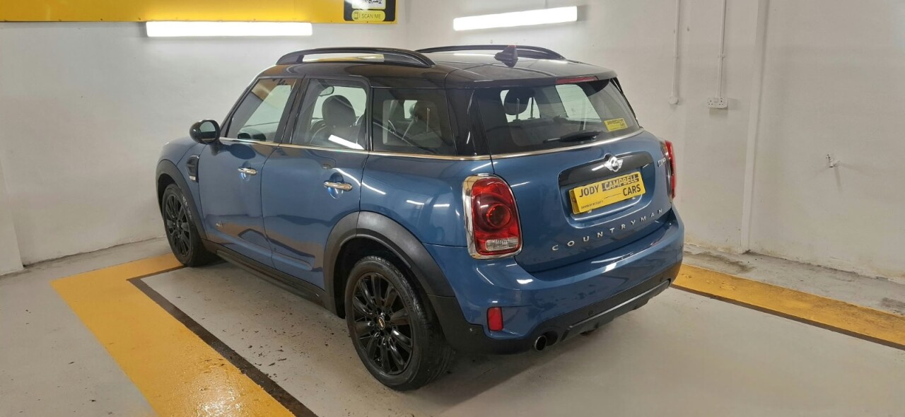 2017 MINI COUNTRYMAN 1.5 Cooper SUV 5dr Petrol Manual ALL4 Euro 6 (s/s) (136 ps) - vehicle photo 8 for sale on PureCar