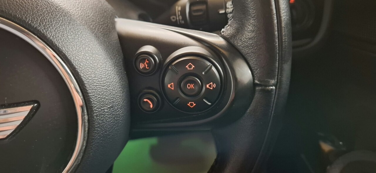 2017 MINI COUNTRYMAN 1.5 Cooper SUV 5dr Petrol Manual ALL4 Euro 6 (s/s) (136 ps) - vehicle photo 20 for sale on PureCar