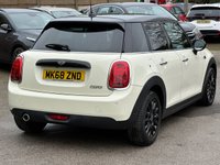 USED 2018 68 MINI HATCH 1.5 Cooper Hatchback 5dr Petrol Manual Euro 6 (s/s) (136 ps) 1 OWNER SERVICE HISTORY 3 STAMPS