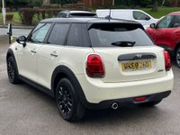 USED 2018 68 MINI HATCH 1.5 Cooper Hatchback 5dr Petrol Manual Euro 6 (s/s) (136 ps) 1 OWNER SERVICE HISTORY 3 STAMPS