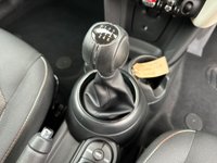 USED 2018 68 MINI HATCH 1.5 Cooper Hatchback 5dr Petrol Manual Euro 6 (s/s) (136 ps) 1 OWNER SERVICE HISTORY 3 STAMPS