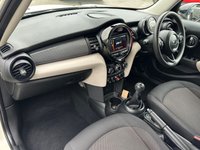 USED 2018 68 MINI HATCH 1.5 Cooper Hatchback 5dr Petrol Manual Euro 6 (s/s) (136 ps) 1 OWNER SERVICE HISTORY 3 STAMPS