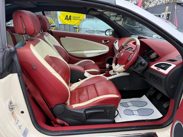 2012 RENAULT MEGANE 1.4 TCe Floride Euro 5 2dr - Photo 2