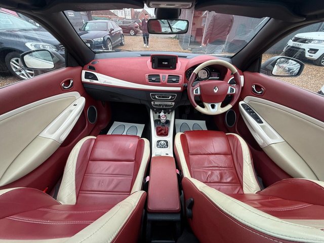 2012 RENAULT MEGANE 1.4 TCe Floride Euro 5 2dr - Photo 3