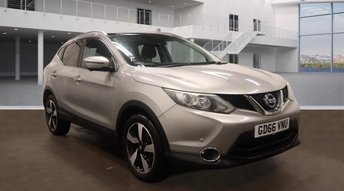 View our Nissan Qashqai