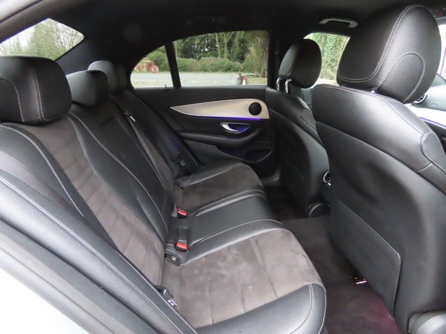 2017 Mercedes-Benz E CLASS - Photo 10