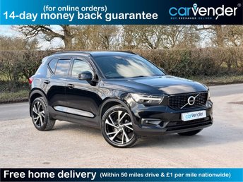 2019 VOLVO XC40