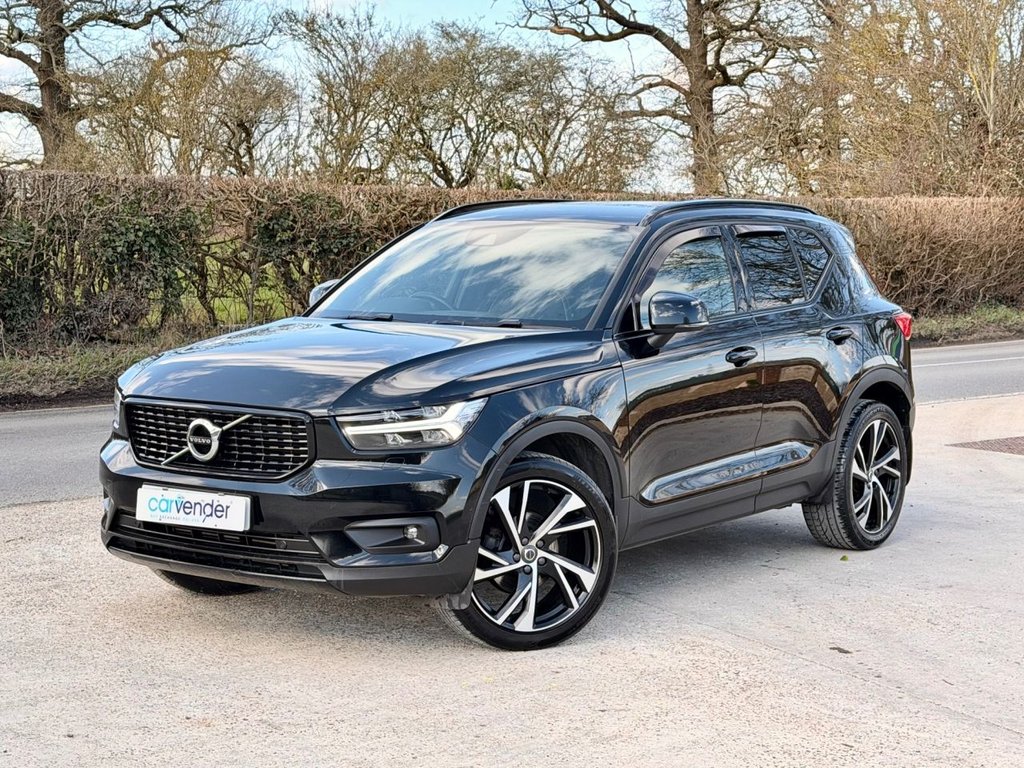 USED 2019 19 VOLVO XC40 1.5 T3 R-Design Pro SUV 5dr Petrol Manual Euro 6 (s/s) (156 ps) 5 Services|SatNav|Camera|Rear & Front Sensors|Half Leather Heated Seats|