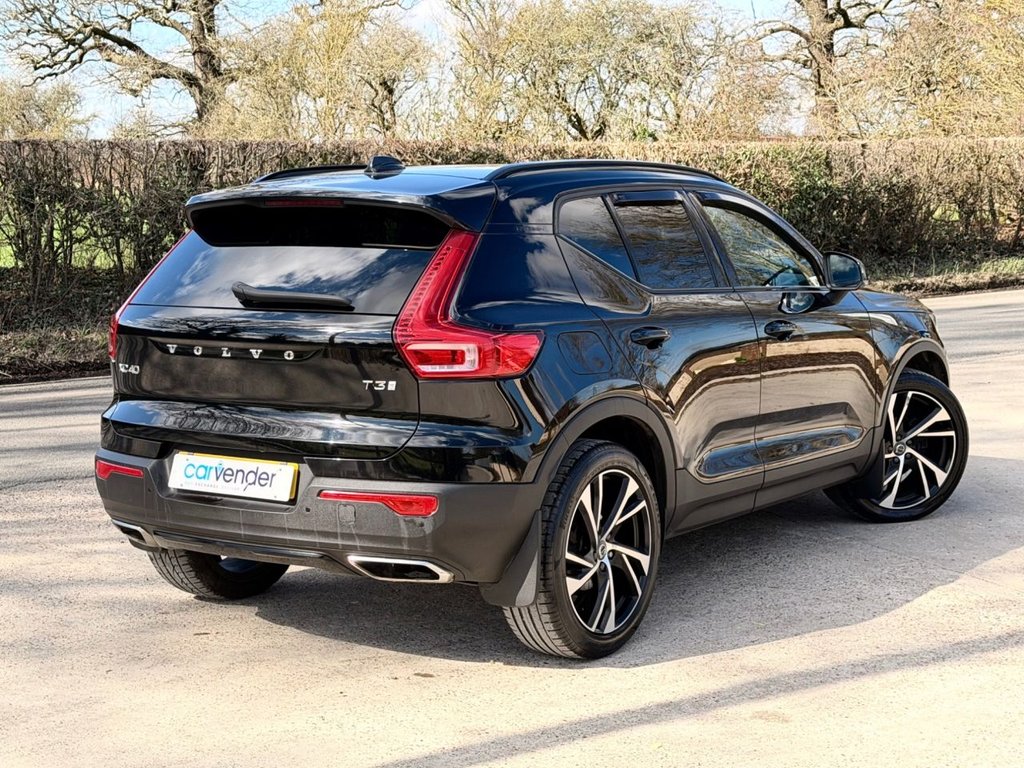USED 2019 19 VOLVO XC40 1.5 T3 R-Design Pro SUV 5dr Petrol Manual Euro 6 (s/s) (156 ps) 5 Services|SatNav|Camera|Rear & Front Sensors|Half Leather Heated Seats|