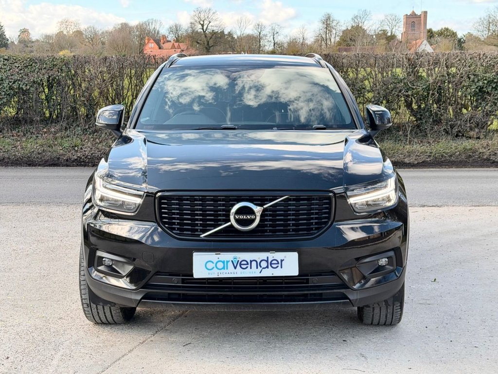 USED 2019 19 VOLVO XC40 1.5 T3 R-Design Pro SUV 5dr Petrol Manual Euro 6 (s/s) (156 ps) 5 Services|SatNav|Camera|Rear & Front Sensors|Half Leather Heated Seats|