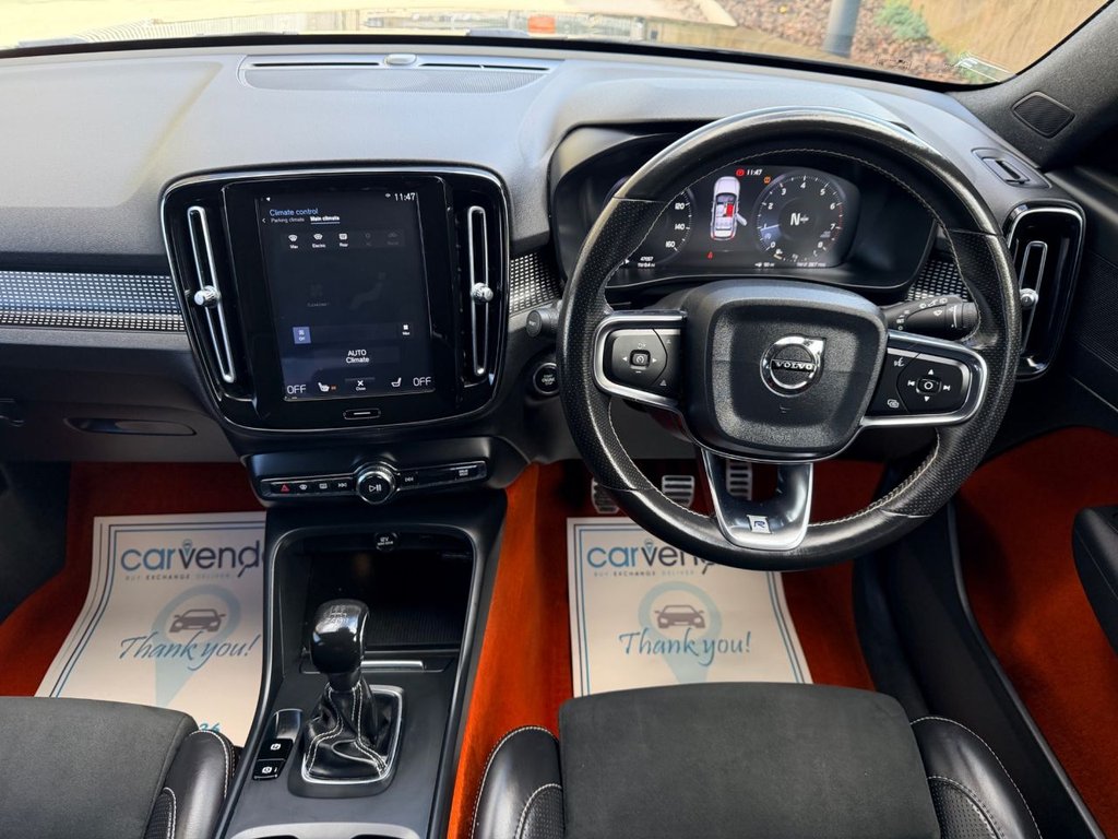 USED 2019 19 VOLVO XC40 1.5 T3 R-Design Pro SUV 5dr Petrol Manual Euro 6 (s/s) (156 ps) 5 Services|SatNav|Camera|Rear & Front Sensors|Half Leather Heated Seats|