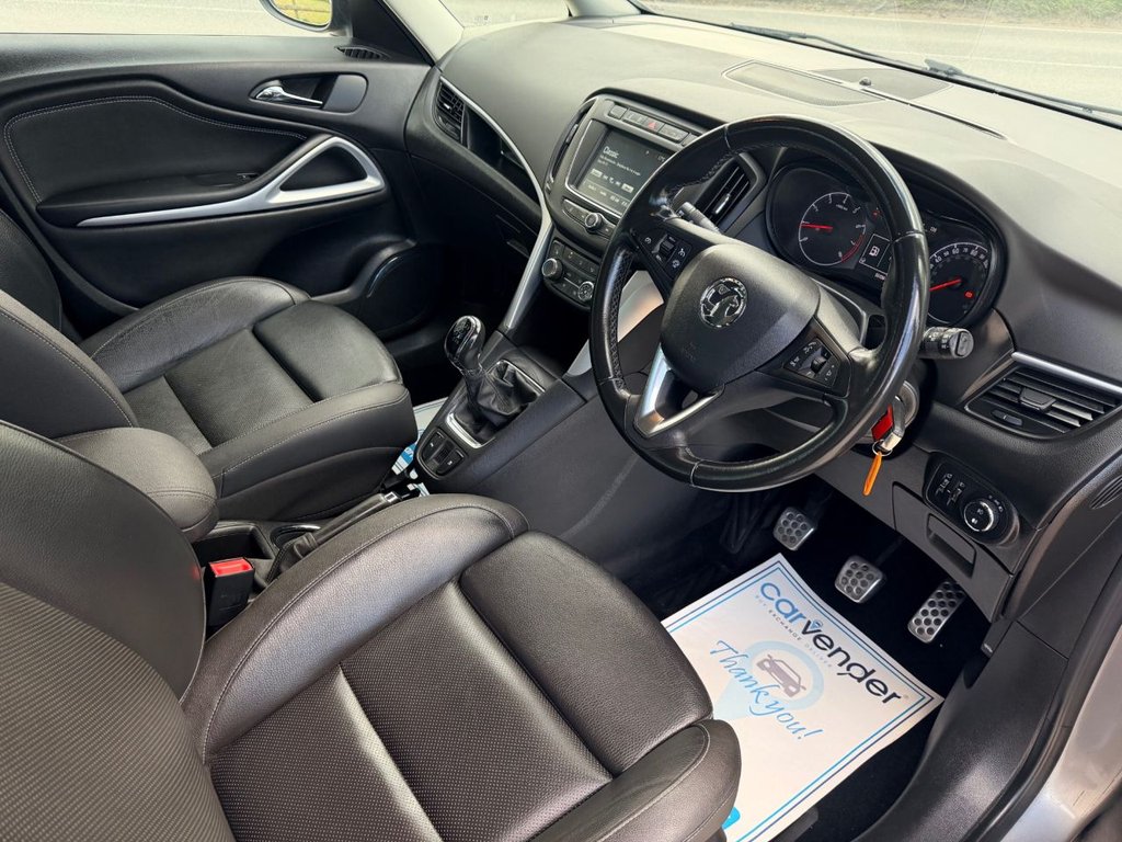 USED 2018 18 VAUXHALL ZAFIRA TOURER 1.4i Turbo SRi Nav MPV 5dr Petrol Manual Euro 6 (140 ps) 5 Services|2 Owners|R.F Sensors|Cruise control|Heated Leather Seats|Apple Car play