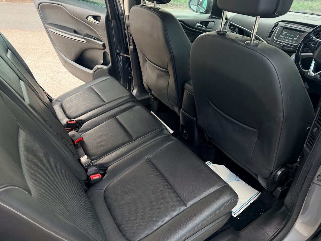 USED 2018 18 VAUXHALL ZAFIRA TOURER 1.4i Turbo SRi Nav MPV 5dr Petrol Manual Euro 6 (140 ps) 5 Services|2 Owners|R.F Sensors|Cruise control|Heated Leather Seats|Apple Car play