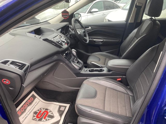 2015 FORD KUGA - Photo 9