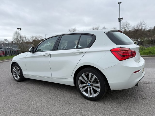 2015 BMW 1 Series 1.6L Sport 5dr - Photo 11