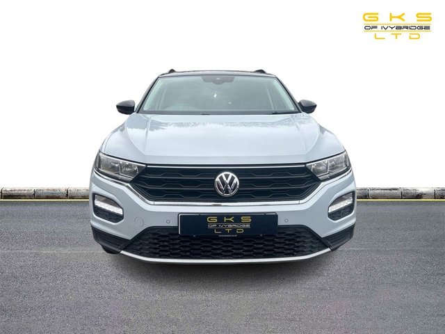 2018 VOLKSWAGEN T-ROC - Photo 5
