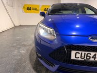 USED 2014 64 FORD FOCUS 2.0T EcoBoost ST-3 Hatchback 5dr Petrol Manual Euro 5 (s/s) (250 ps) 1 OWNER-FORD SERVICE HISTORY 1 OWNER-9 FORD SERVICES-RECARO LEATHER SEATS-SONY DAB-BLUETOOTH-AIR CON