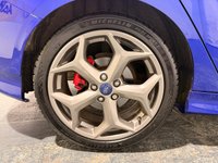 USED 2014 64 FORD FOCUS 2.0T EcoBoost ST-3 Hatchback 5dr Petrol Manual Euro 5 (s/s) (250 ps) 1 OWNER-FORD SERVICE HISTORY 1 OWNER-9 FORD SERVICES-RECARO LEATHER SEATS-SONY DAB-BLUETOOTH-AIR CON