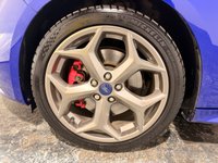 USED 2014 64 FORD FOCUS 2.0T EcoBoost ST-3 Hatchback 5dr Petrol Manual Euro 5 (s/s) (250 ps) 1 OWNER-FORD SERVICE HISTORY 1 OWNER-9 FORD SERVICES-RECARO LEATHER SEATS-SONY DAB-BLUETOOTH-AIR CON