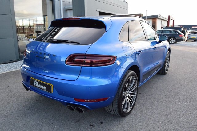 2018 PORSCHE MACAN - Photo 11