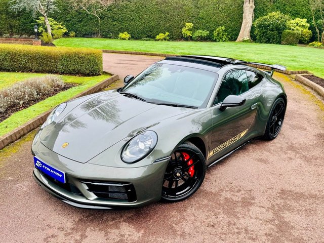 View our PORSCHE 911